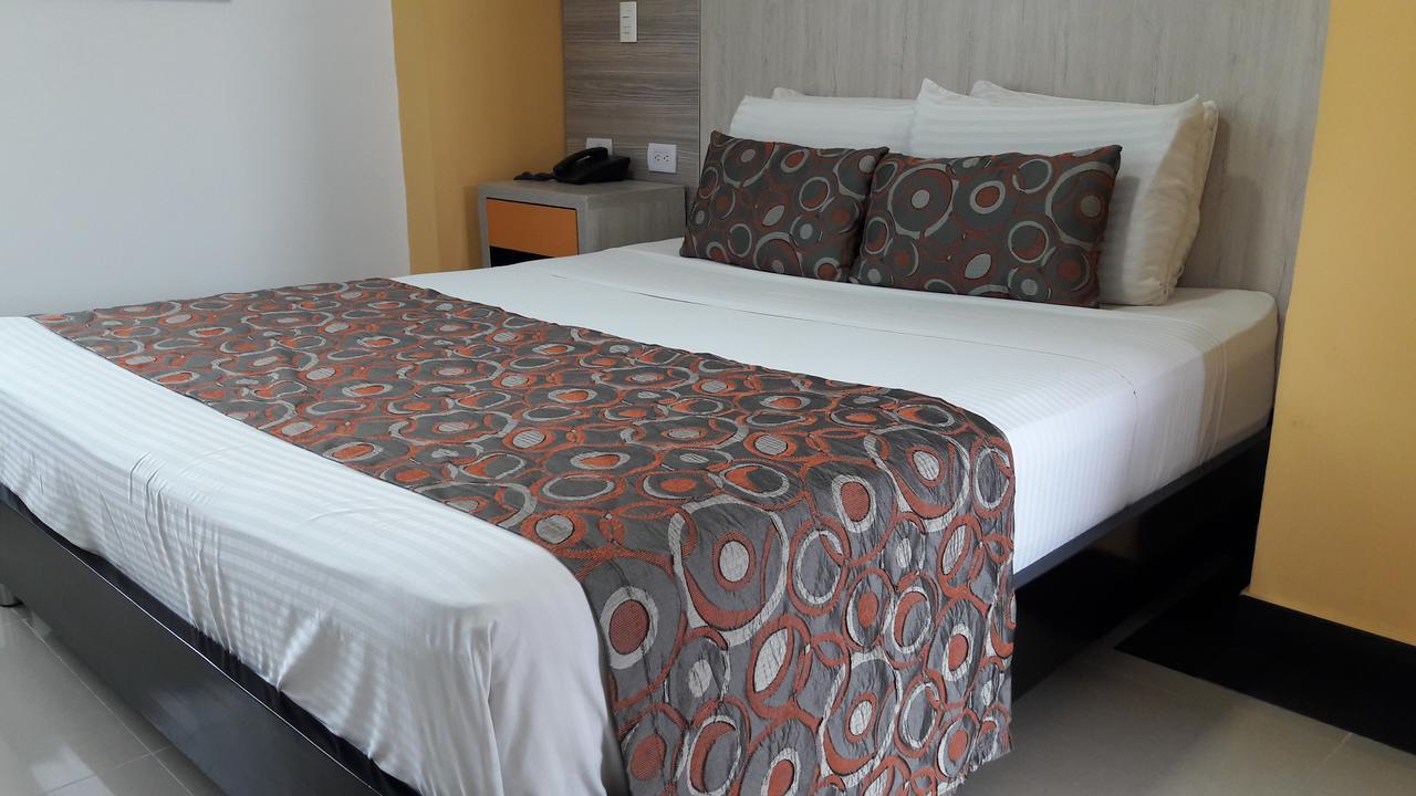 Hotel Genova Prado Барранкилья Экстерьер фото